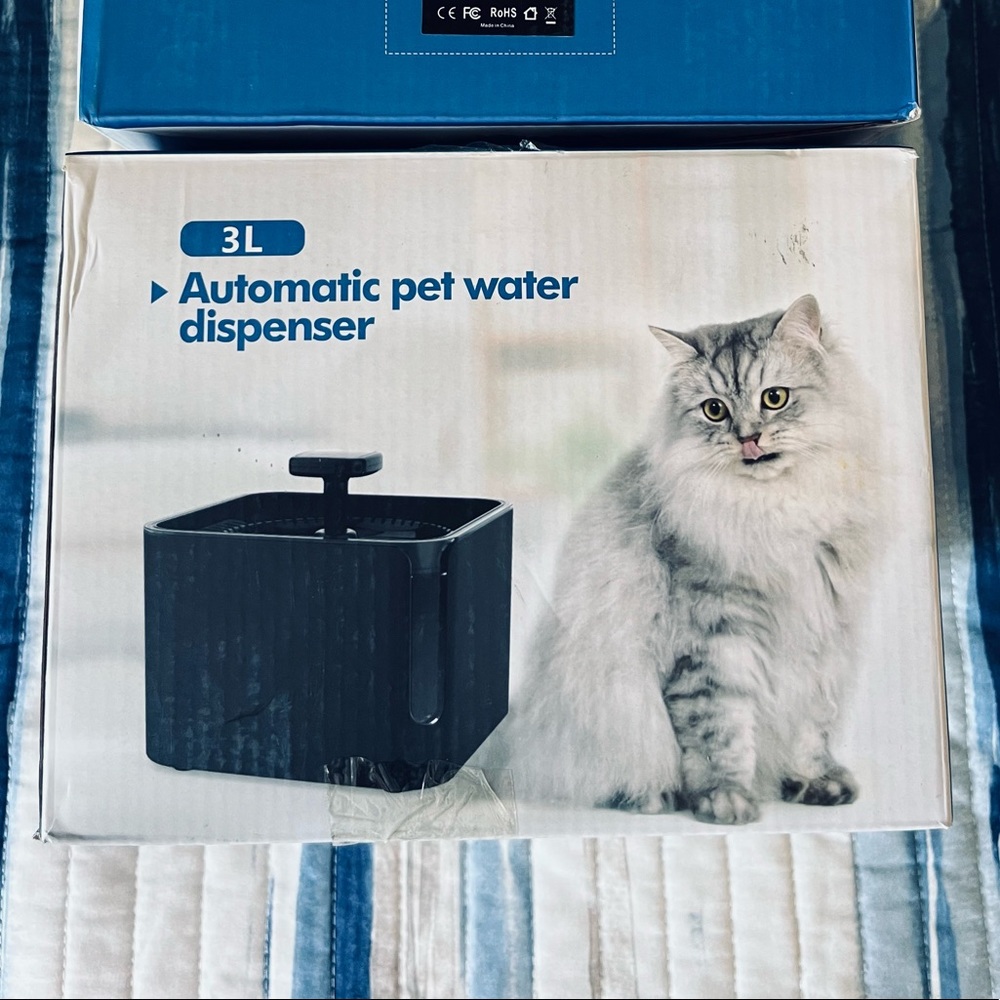 Automatic Circulating Water Dispenser Electric Cats Dogs Drinking Fountain